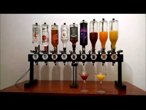 Alkobot - a drink mixing robot