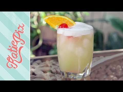How To Make A Whiskey Sour Cocktail Recipe | Katie Pix